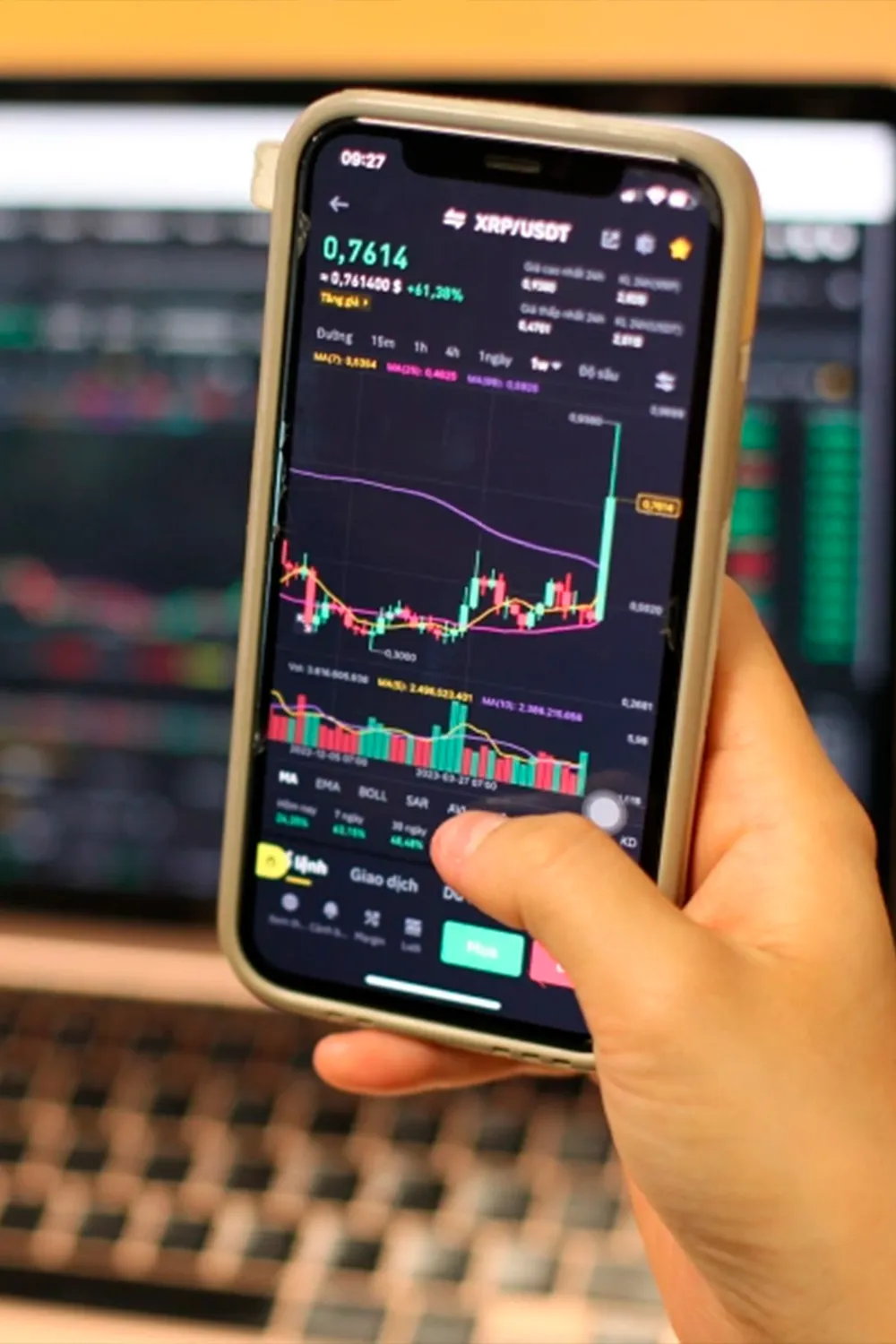 Suncor Ai trading panel displaying crypto charts